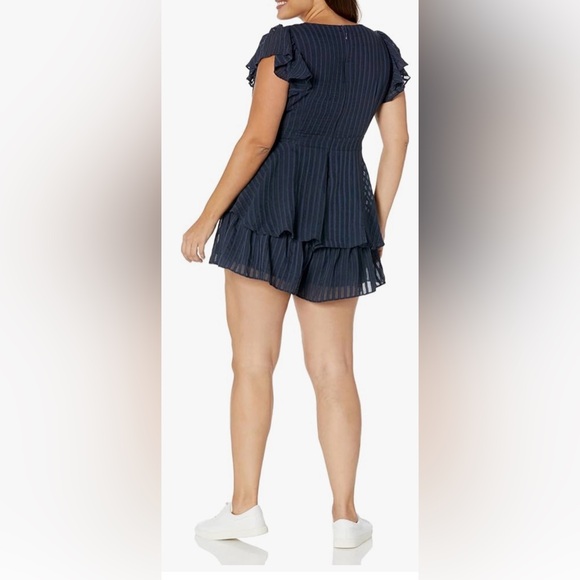 City Chic “first date” frilled romper NWT- SZ 20 - Picture 2 of 7